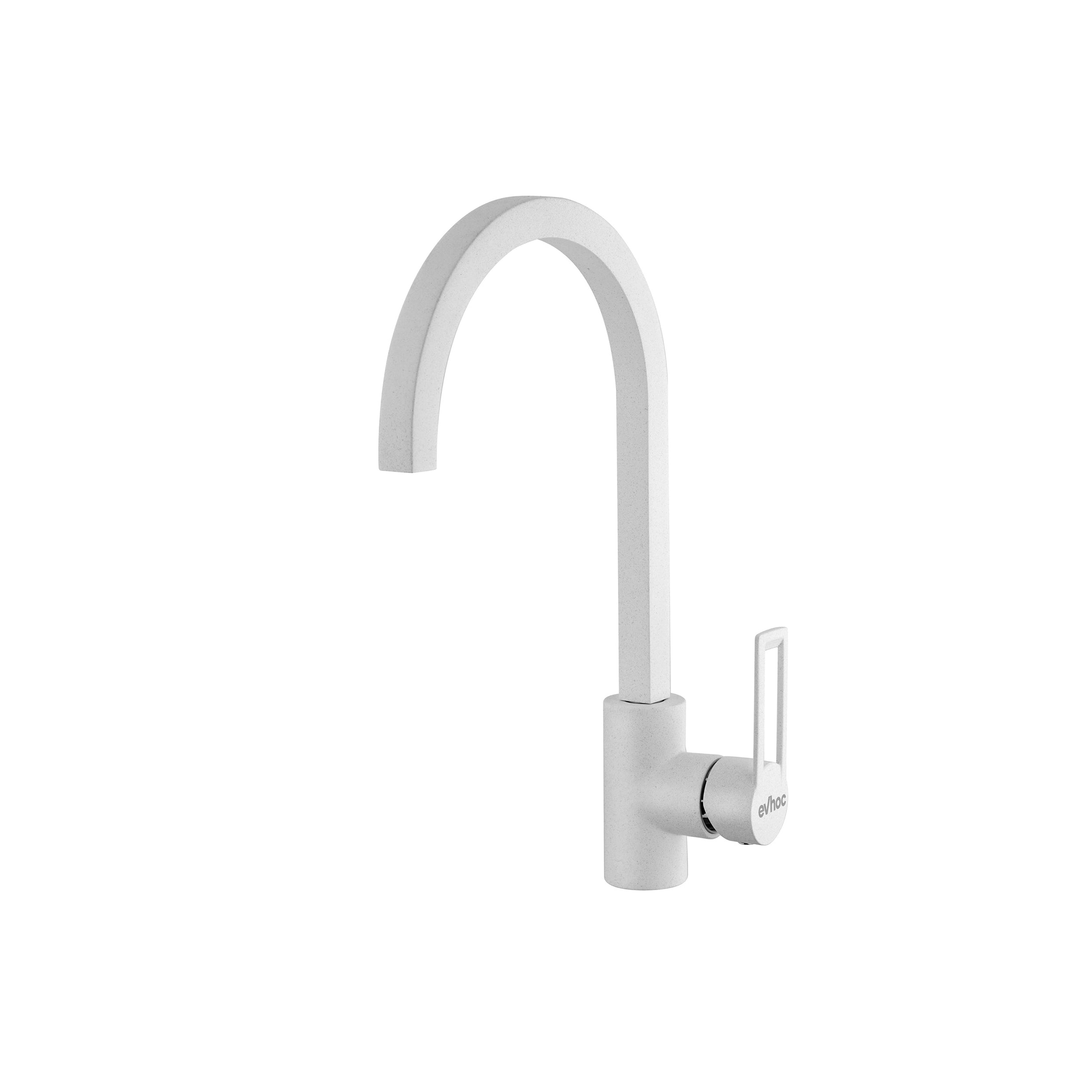 Desiderata S White + Complement 340 Navis Cutting Board + Venus White