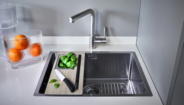 How to accessorize your kitchen sink? Accessories guide - Evhoc