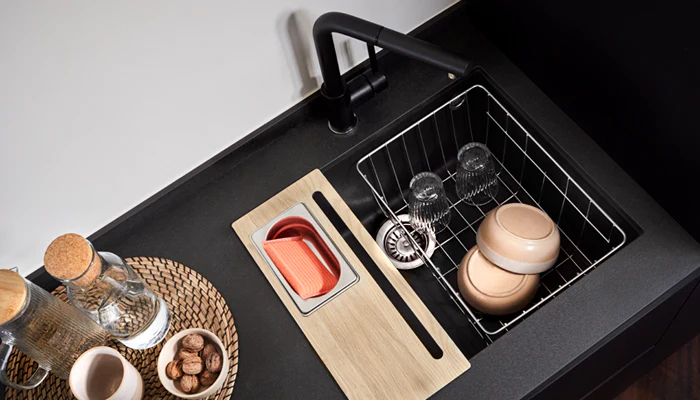 How to accessorize your kitchen sink? Accessories guide - Evhoc